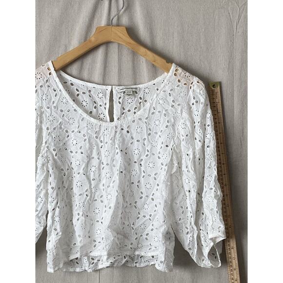 American Eagle Outfitters White Eyelet Cropped Top Women Small Boho Chic Cottage - Picture 3 of 7